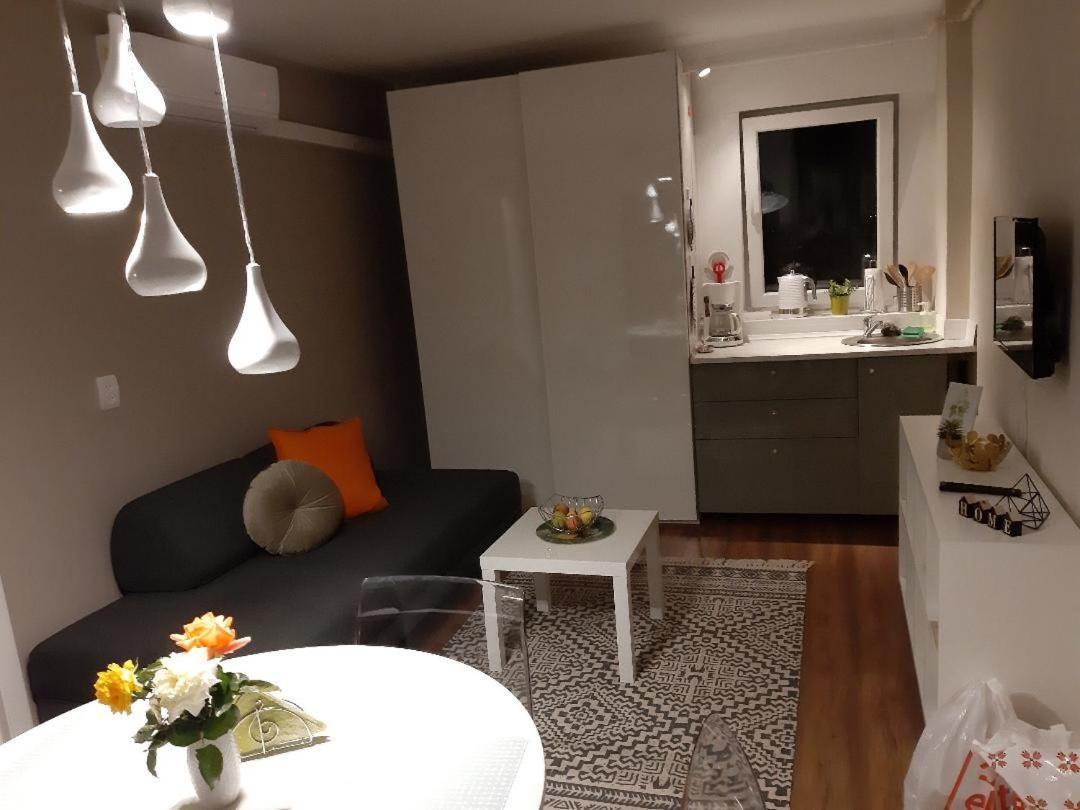 Alba House Apartment อัลบายูเลีย ภายนอก รูปภาพ