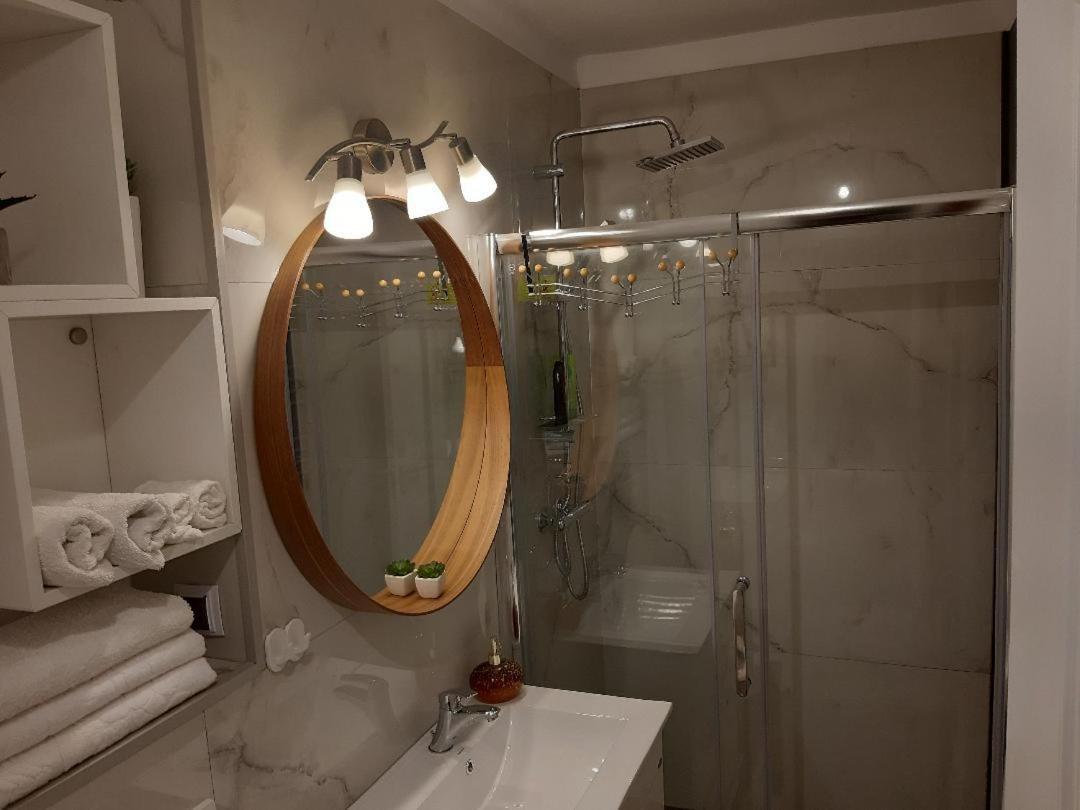 Alba House Apartment อัลบายูเลีย ภายนอก รูปภาพ