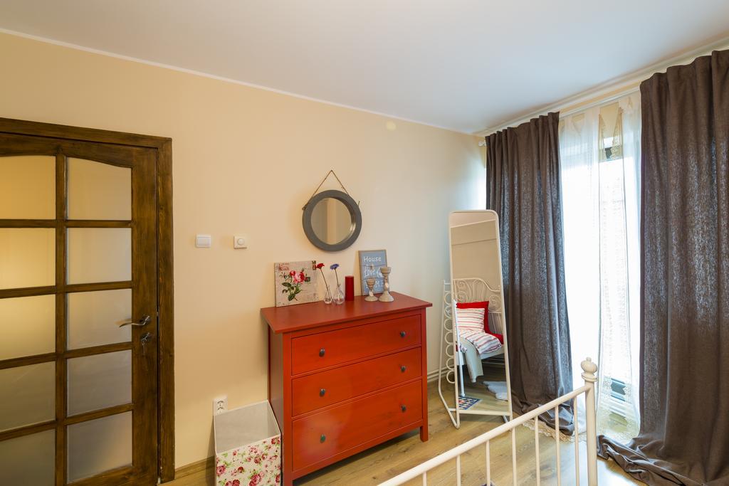Alba House Apartment อัลบายูเลีย ภายนอก รูปภาพ